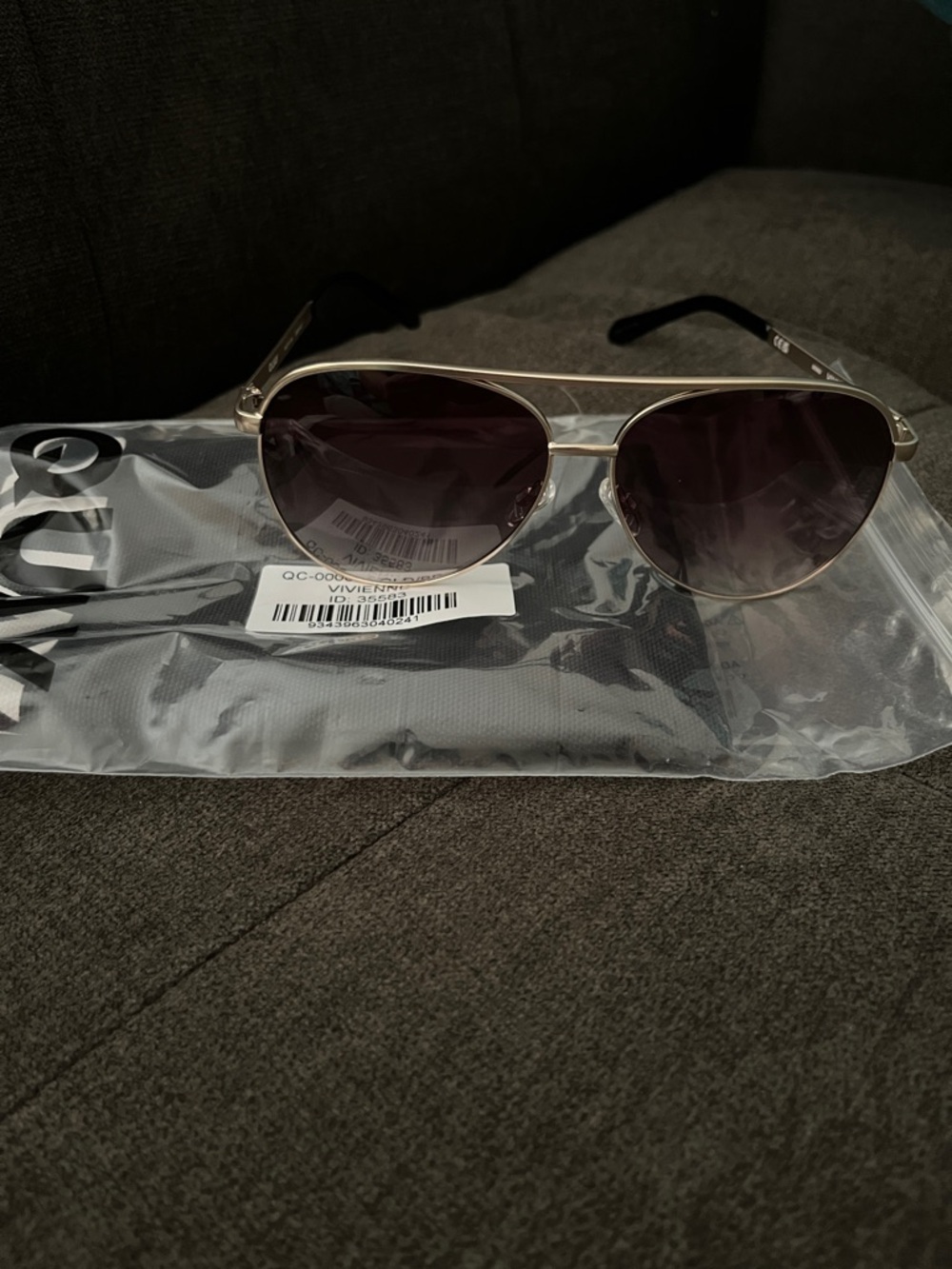 Quay Australia Golden/Brown Vivienne Aviator Sunglasses Dark Gradient Lenses